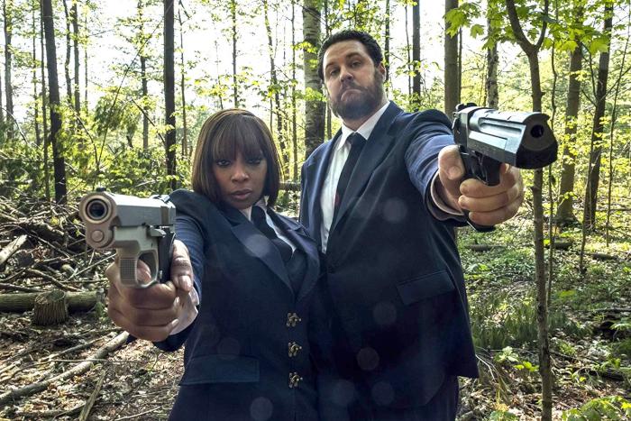 Spoilers: How Does Netflix's 'The Umbrella Academy' Compare To The Comics?